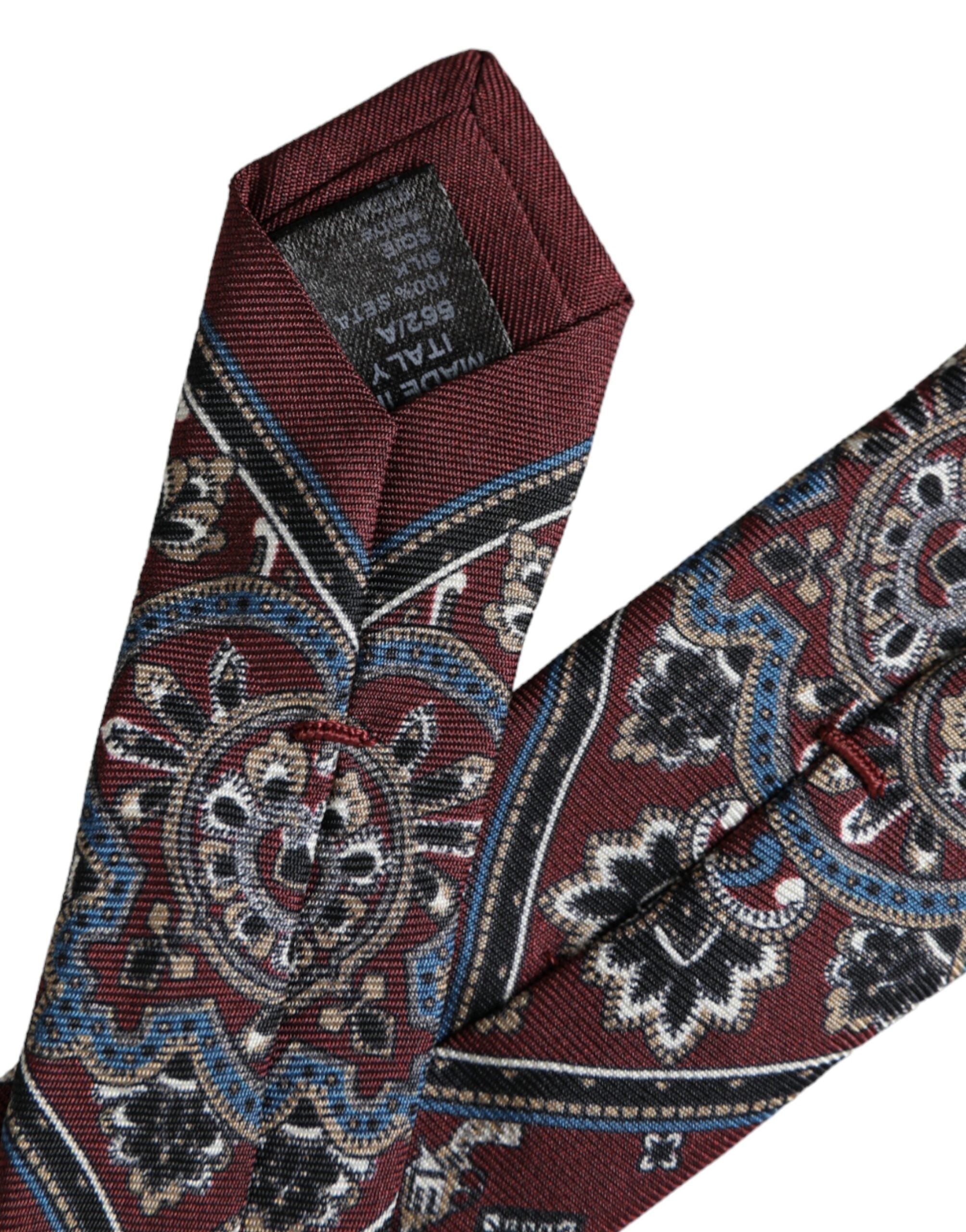 Dolce & Gabbana Bordeaux printed 100% silk adjustable men's tie with elegant pattern and classic design.