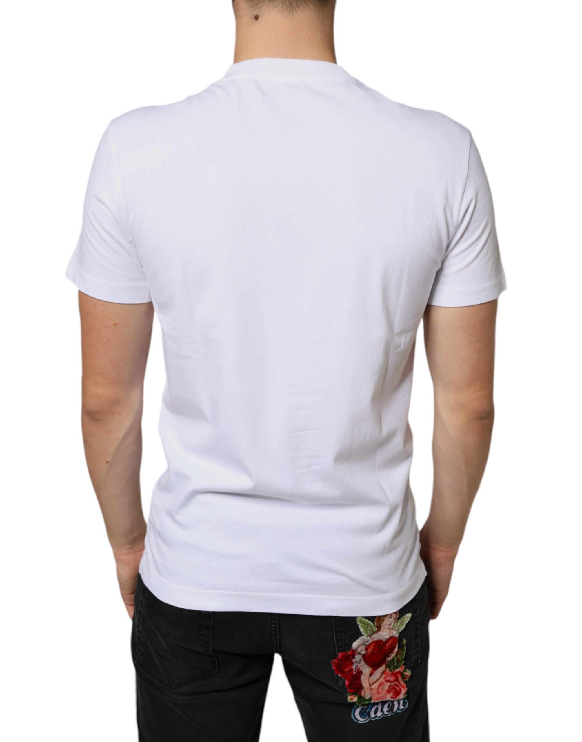 White cotton Dolce & Gabbana casual T-shirt with DG applique, featuring a relaxed fit and simple crew neckline.