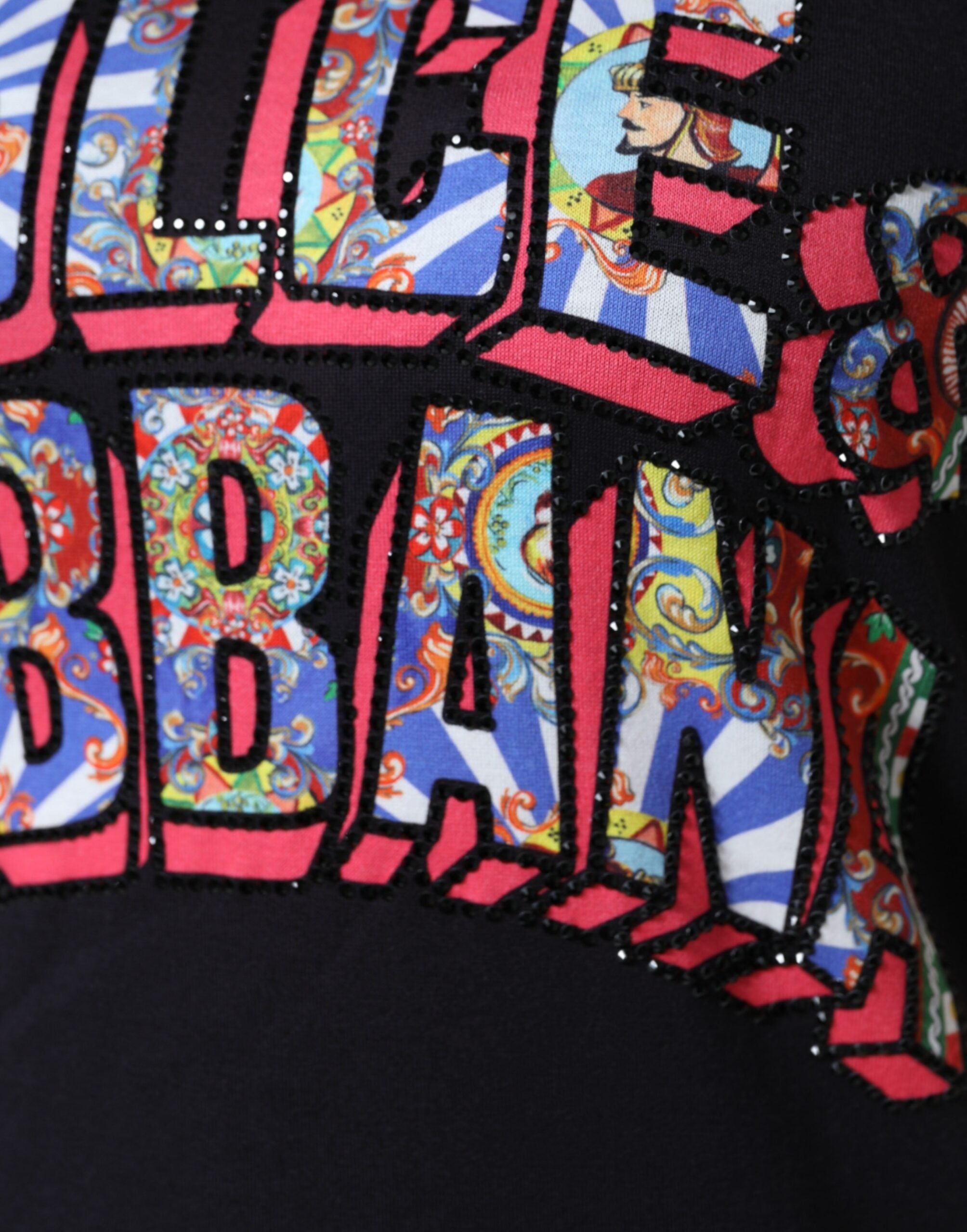 Black cotton Dolce & Gabbana logo print round neck T-shirt with short sleeves and casual fit.