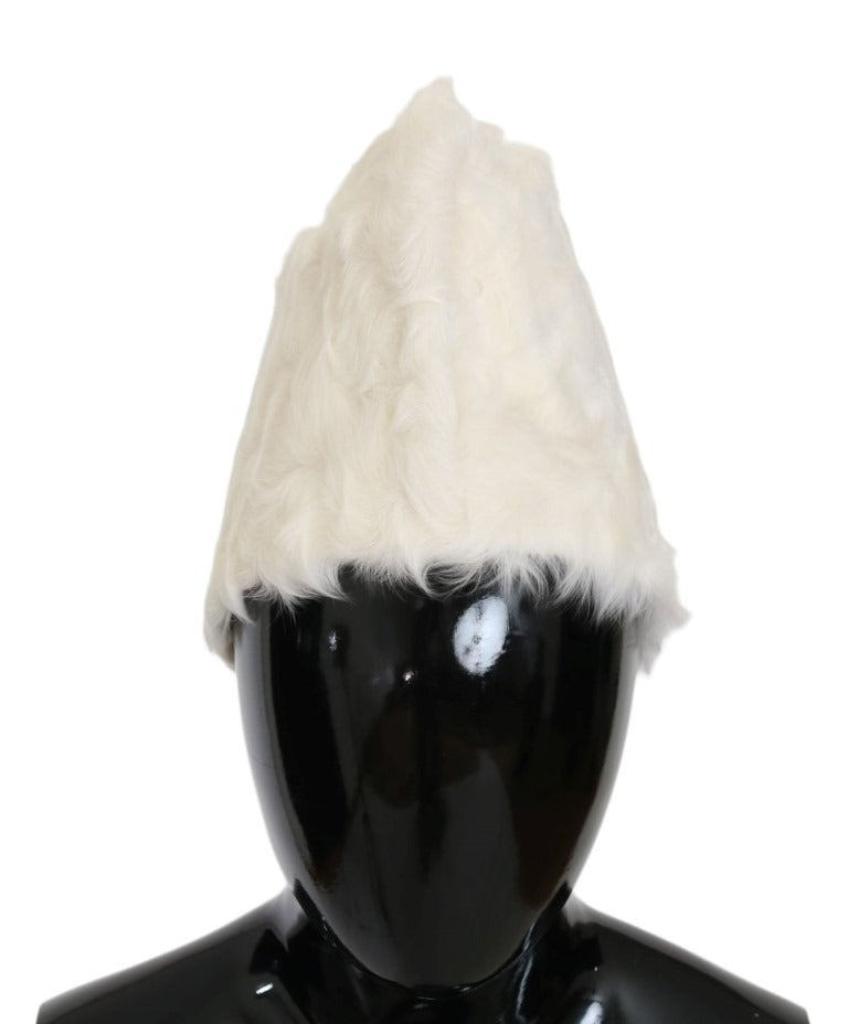 White Xiangao lamb fur beanie by Dolce & Gabbana featuring soft lamb fur and a cozy, stylish knit design.