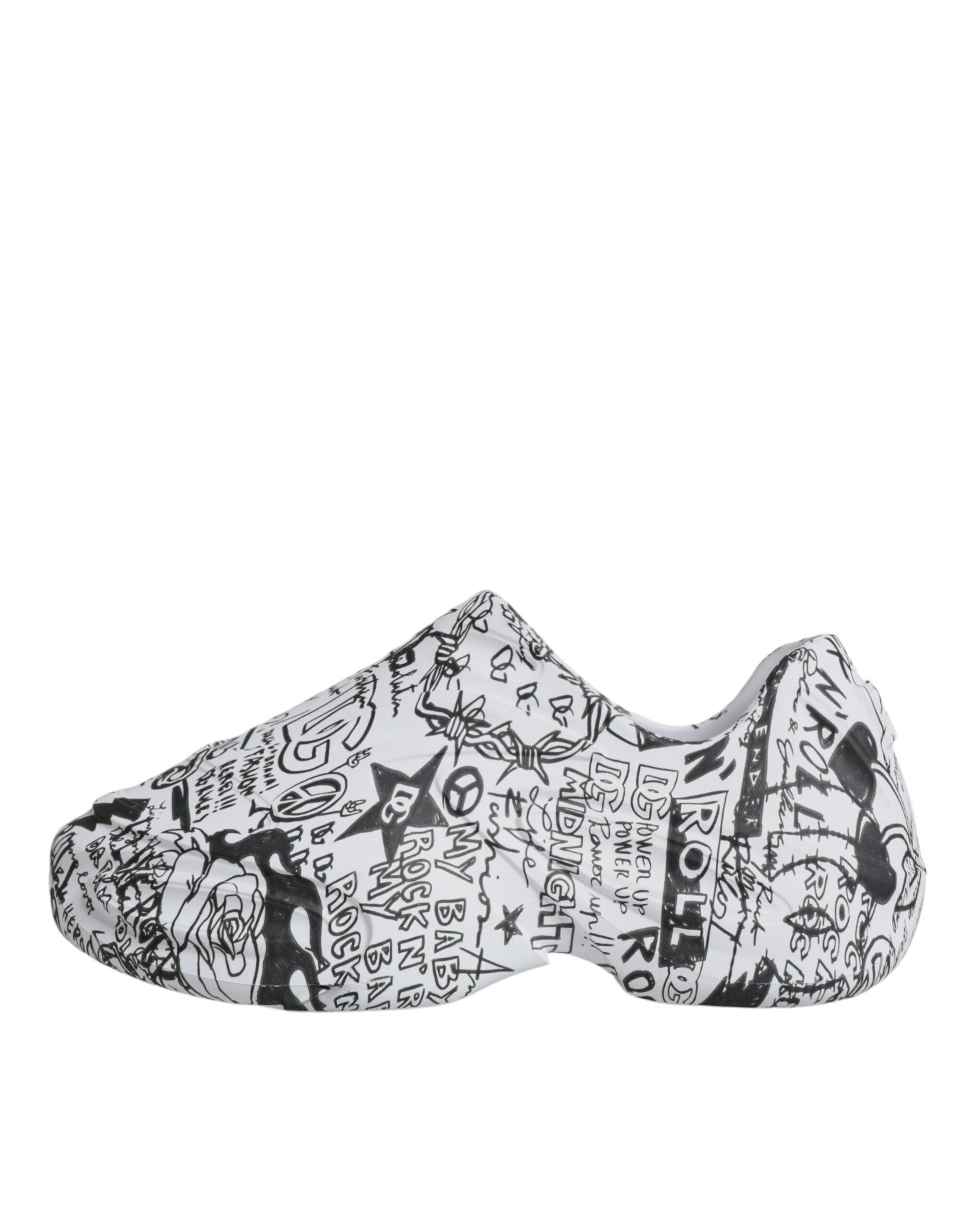 White and black graffiti-style Dolce & Gabbana Daymaster sneakers with bold design and athletic silhouette.
