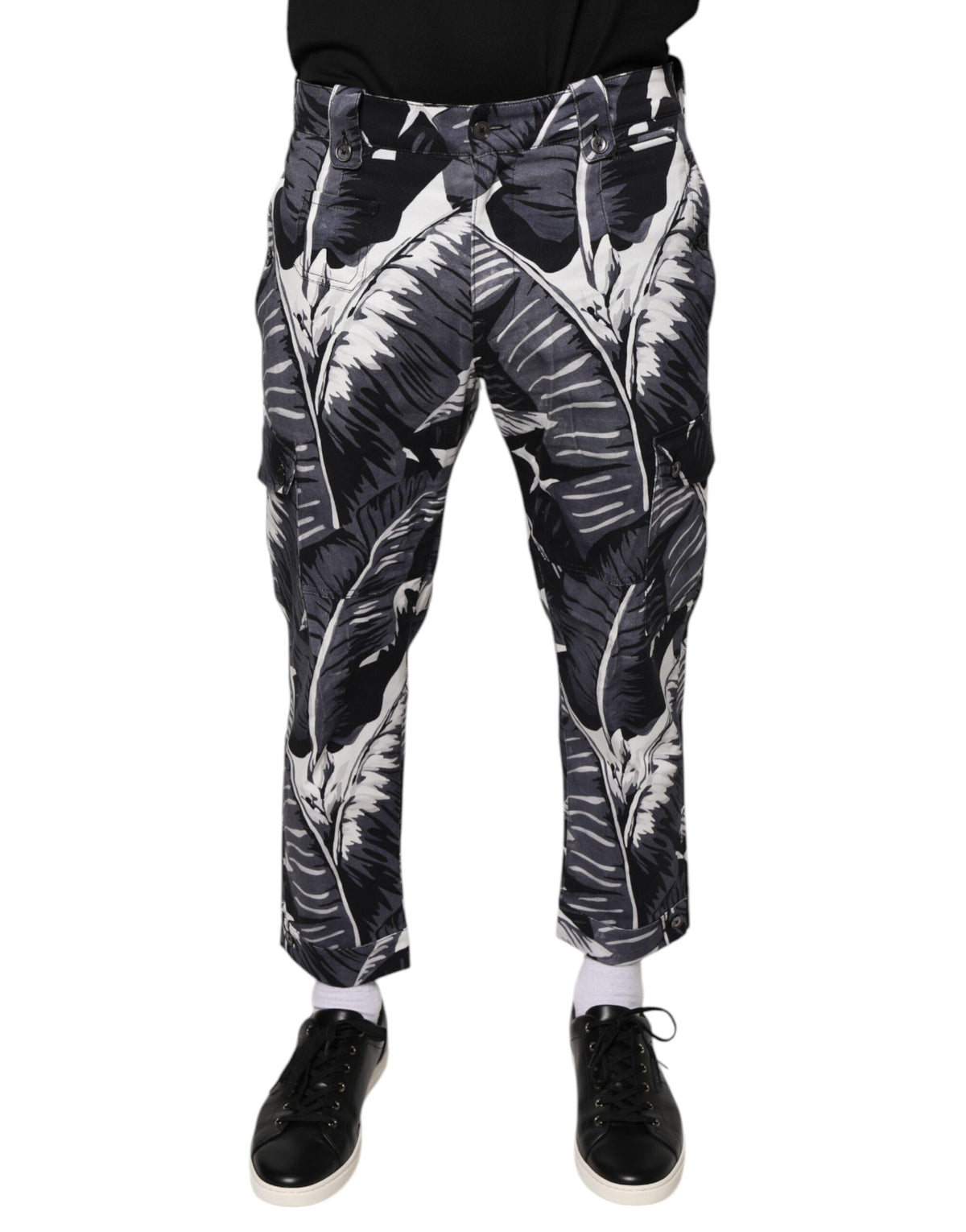 Gray Banana Leaf cotton stretch Capri pants by Dolce & Gabbana, featuring a relaxed fit and tropical leaf pattern.