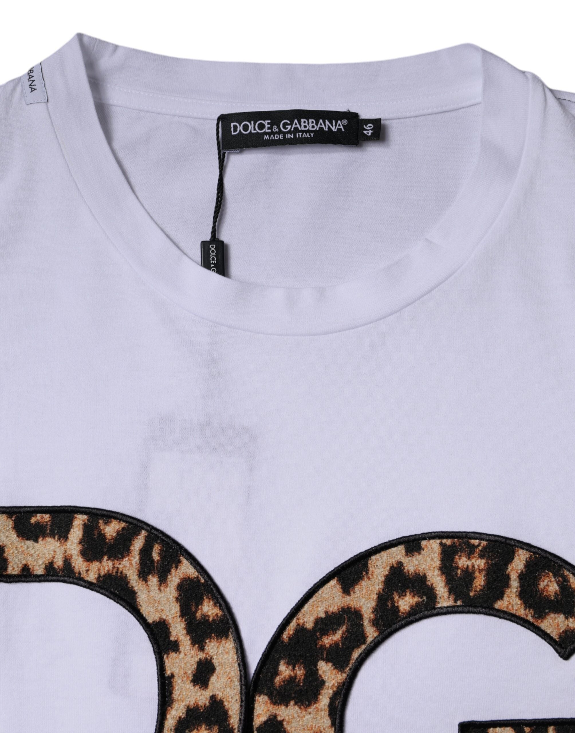White Dolce & Gabbana cotton T-shirt with DG logo and short sleeves, casual and stylish men's top.