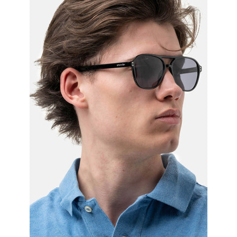 Jag Couture London-New York Smooder Piper_X010 featuring sleek design and modern style, shown on a model.