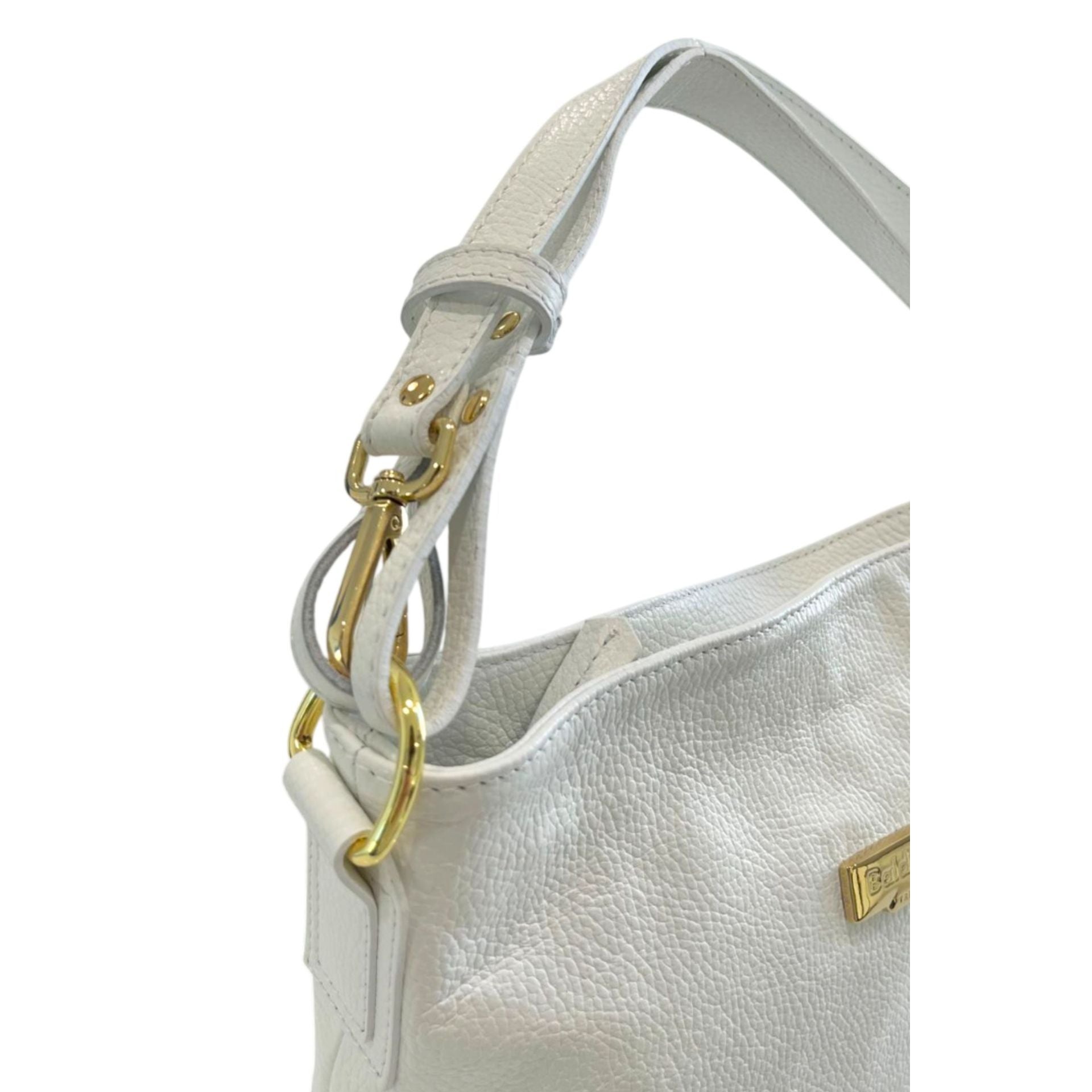 Baldinini Trend IR1818 LUCCA white leather shoes with sleek design, showcased on a neutral background.