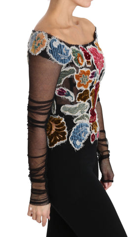 Black floral Ricamo top T-shirt blouse by Dolce & Gabbana with embroidered floral details and a relaxed fit.