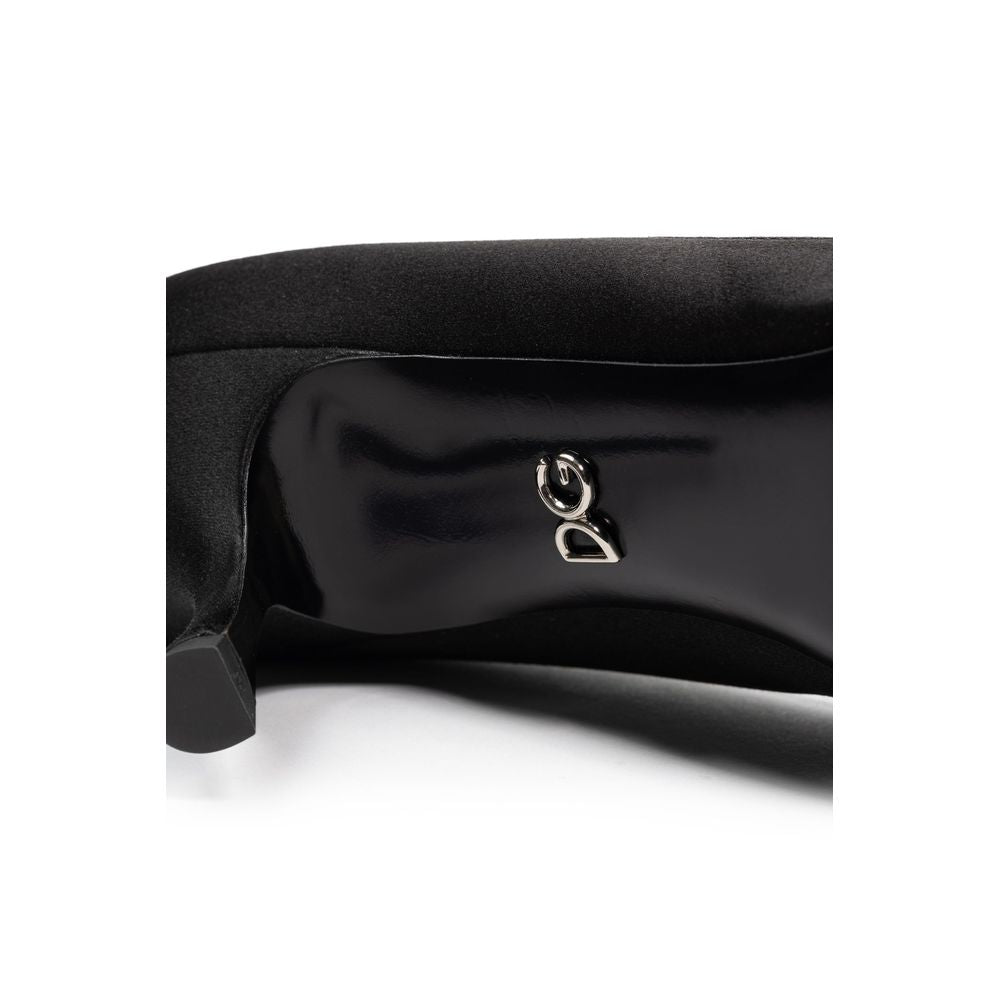 Black Viscose Pumps