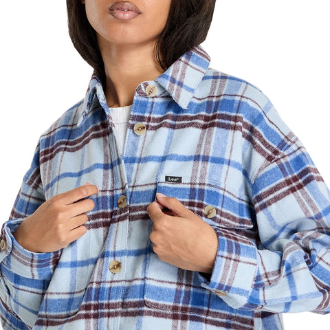 Jag Couture London-New York Lee X073_112355187-_468 stylish men's shirt with bold pattern, button-up front, and classic collar.