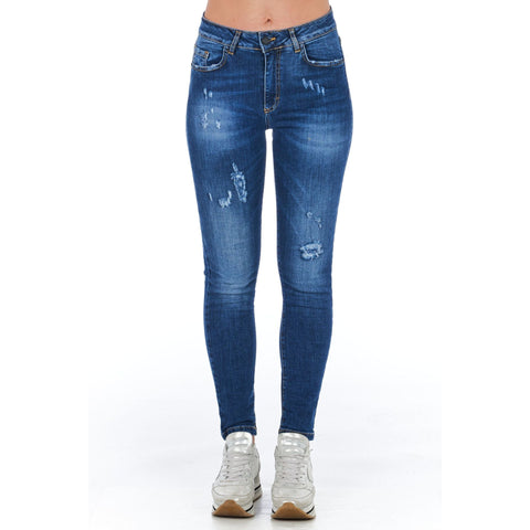 Denim jacket by Frankie Morello FWCS9207JE B02, featuring classic design and stylish details, worn by a model.