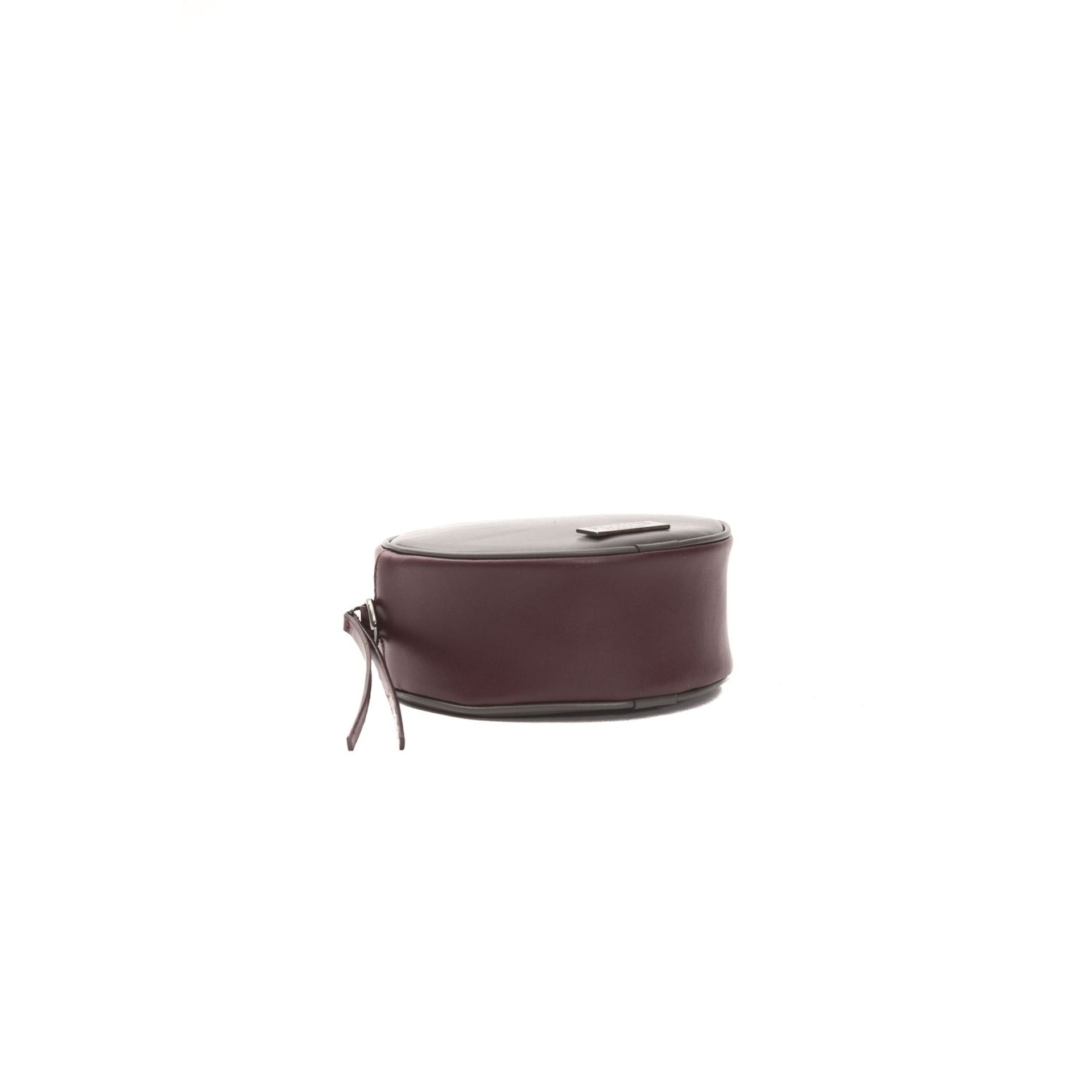 Jag Couture London Bordeaux and Lavagna Pompei Donatella A1041ALICE_BordeauxLavagna handbag with metal accents and textured leather finish.