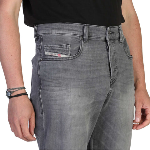 Diesel D-VIKER jeans by Jag Couture London-New York, showcasing classic denim with a stylish fit and detailed stitching.