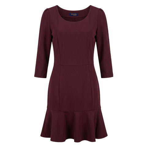 Trussardi jeans 56D005131T004951 in vintage wine color, featuring classic denim styling, worn by a model.