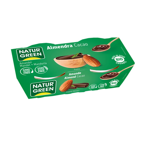 Jag Couture London New York Naturgreen Almendra Chocolate, 2 x 125g, showing almond chocolate packaging and product display.