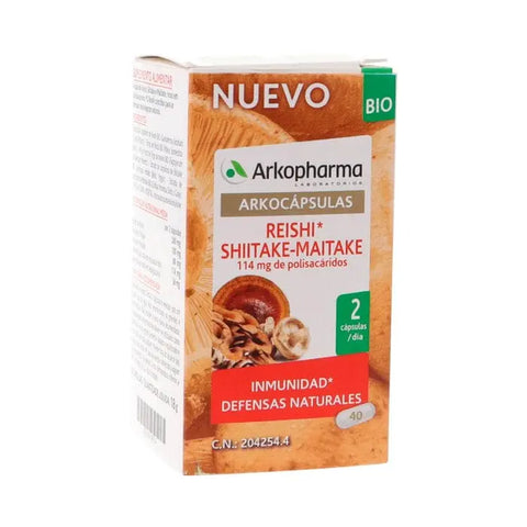Arkopharma Reishi, Shiitake, Maitake organic mushroom capsules in a bottle, with label showing product details and branding.