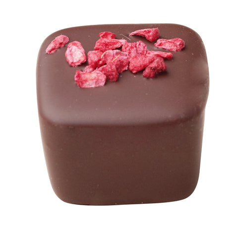 Casanova raspberry caramel ganache in dark chocolate by Jag Couture London, 18.6g, showcasing a rich chocolate treat with raspberry filling.