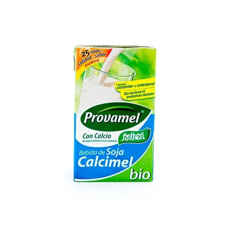 Calcimel soya milkshake 12x1L bottles by Santiveri, displayed in a retail setting with packaging and branding.
