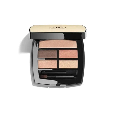 Chanel Les Beiges Palette Regard Belle Mine Naturelle Warm with neutral eyeshadow shades, featuring beige, brown, and warm tones.