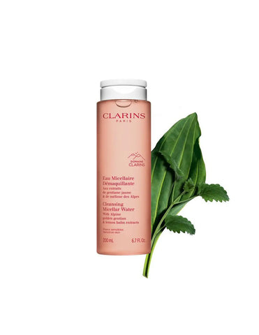 Clarins Agua Micelar Desmaquillante for all skin types in a 200ml bottle, displayed with the product label visible.