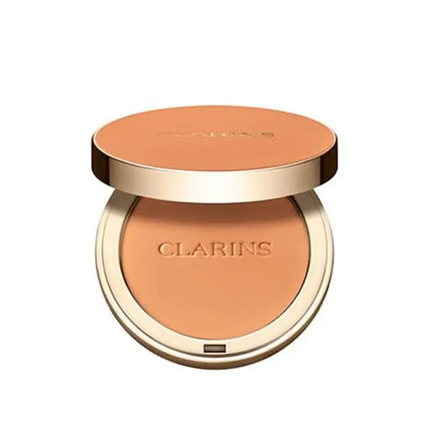 Clarins Ever Matte Compact Powder in shade 05 Medium Deep, with a close-up of the sleek compact case and powder inside.