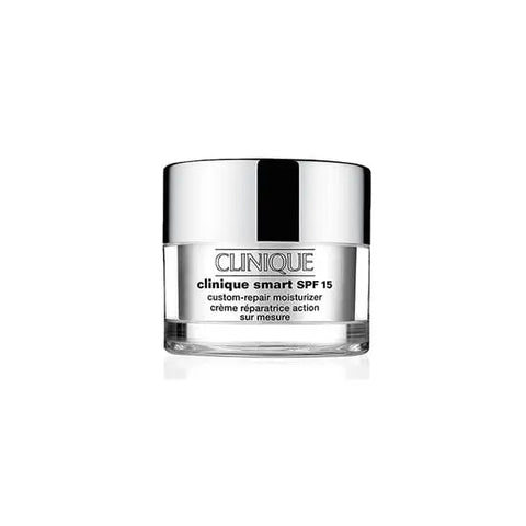 Clinique Smart SPF 15 Custom Repair Moisturizer for oily skin in 50ml jar, featuring smooth, lightweight texture.