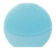 Jag Couture London - New York Foreo Luna Play Plus Portable Facial Cleasing Brush Mint