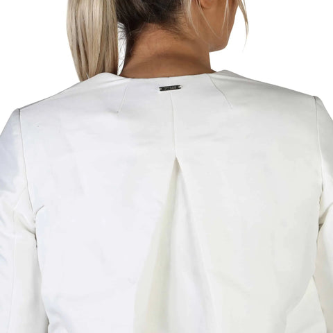 Guess W83N16_TWHT handbag by Jag Couture London and New York, featuring a white design with stylish details.