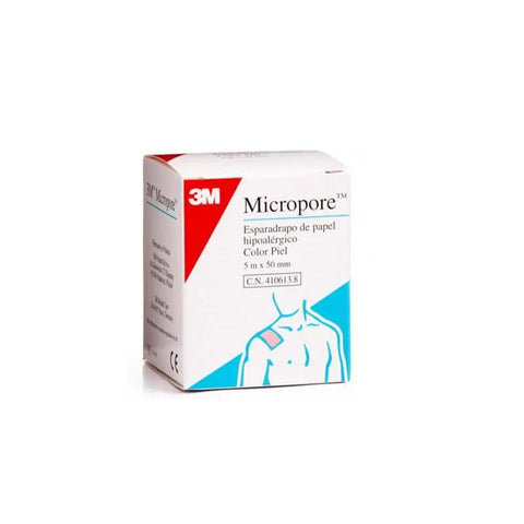 Hartmann Micropore Carme adhesive tape, 5x5 cm, used for first aid and medical applications, with branded packaging.