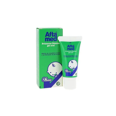 Kern Pharma Aftamed Primeros Dientes gel oral 15ml in a tube, designed for soothing and protecting baby’s first teeth.