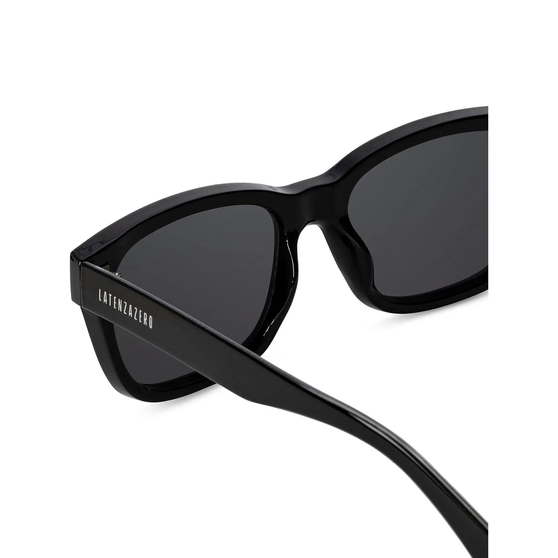 LatenzaZero Luminary_X066 Jag Couture London - New York