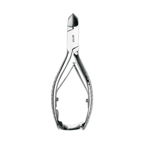 Close-up of 15cm Beter Pedicure Nippers by Jag Couture London New York, showing stainless steel cutting edges.
