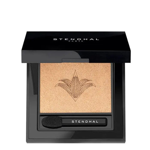 Stendhal Magnifying Eyeshadow in shade 504 Or Champagne, 2.5g, with a shimmering champagne color in a compact by Jag Couture London.