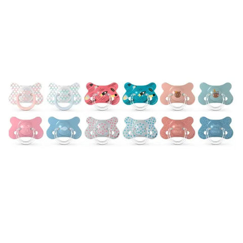 Two Suavinex Fusion anatomical silicone teats for 4-18 months, designed for baby bottles, shown in the image.