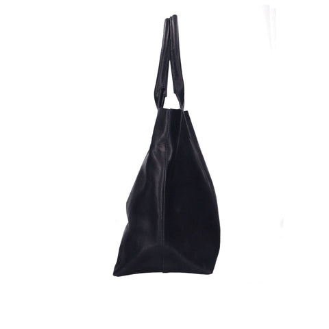 Jag Couture London Gave Lux GLX2251890723FBG-D26 blue leather handbag with silver hardware and sleek design.