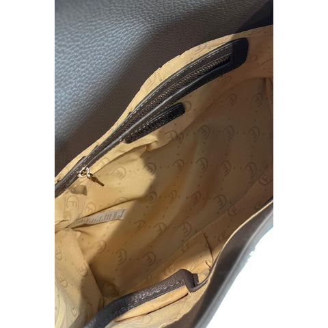 Cristinaeffe CF24FW024_MARRONE handbag by Jag Couture London - New York, in brown leather with gold hardware, stylish and elegant.
