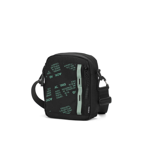 Jag Couture London - New York Aoking XK3050-11 black handbag with sleek design and sturdy handle, stylish accessory for everyday use.