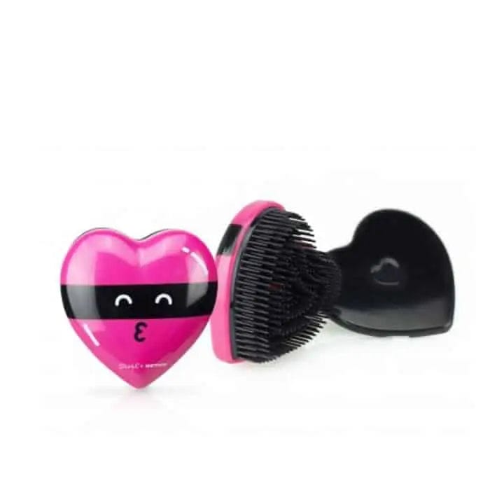 Jag Couture London Beter Mr Wonderful Detangling Bandit Heart Brush