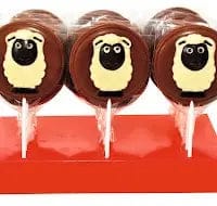 Jag Couture London Fashion Hand Decorated Chocolate Sheep Lollipops In Display