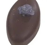 Jag Couture London Fashion Violet Fondant Cream - Enrobed In Dark Chocolate With Violet Flavoured Piece 10G