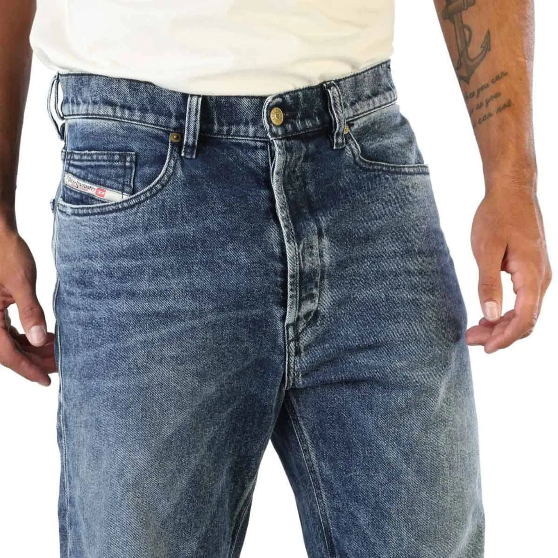 Diesel D-MACS men's denim jeans by Jag Couture London - New York, front view showing dark wash and classic fit.