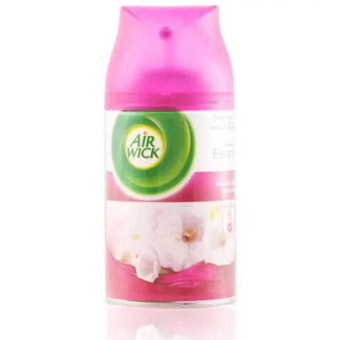 Air-Wick Freshmatic Lirio Luna air freshener 250ml bottle with sleek design, providing a fresh floral scent.