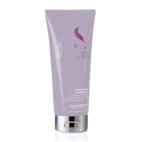 Alfaparf Milano Semi Di Lino Smooth Smoothing Conditioner 250ml, a conditioning product for smooth, glossy hair.