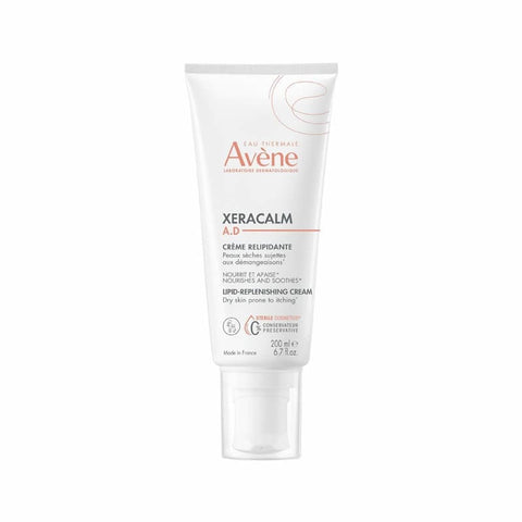 Avene Xeracalm A.D relipidising cream in a 200ml jar, designed for dry, sensitive skin, with a smooth, creamy texture.