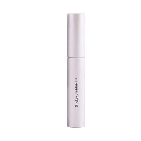 Bobbi Brown Smokey Eye Mascara in black, 6ml, by Jag Couture London – close-up of the mascara wand and black mascara tube.