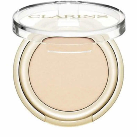 Jag Couture London New York Clarins Ombre Skin 01 Matte Ivory eyeshadow with matte ivory finish, showcasing smooth, blended application.