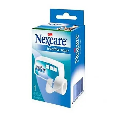 White paper medical adhesive tape 3m Esparadrapo Nexcare, 5 meters by 2.5 centimeters, shown on a plain background.