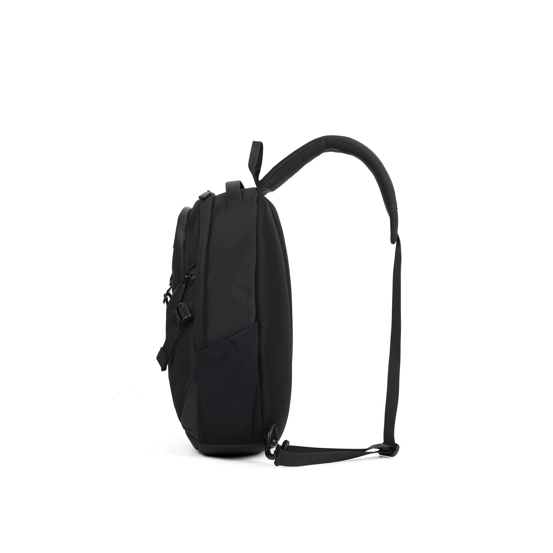 Aoking XY2272 black handbag by Jag Couture London - New York, featuring sleek design and durable material.