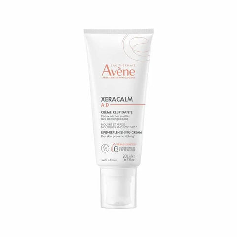 Avene Xeracalm A.D Relipidising Cream 200ml jar, soothing skincare for dry and sensitive skin, on a clean background.