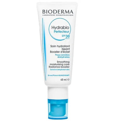 Bioderma Hydrabio Perfecteur smoothing moisturizer with SPF30, 40ml, highlighting radiant, hydrated skin in a sleek tube container.