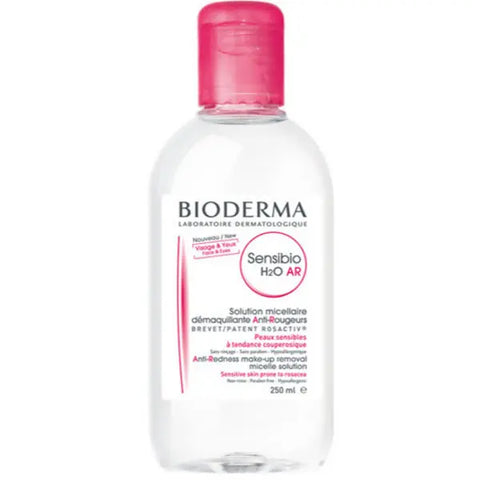 Bioderma Sensibio H2O anti-redness makeup removal micelle solution in a 250ml bottle, suitable for sensitive skin.