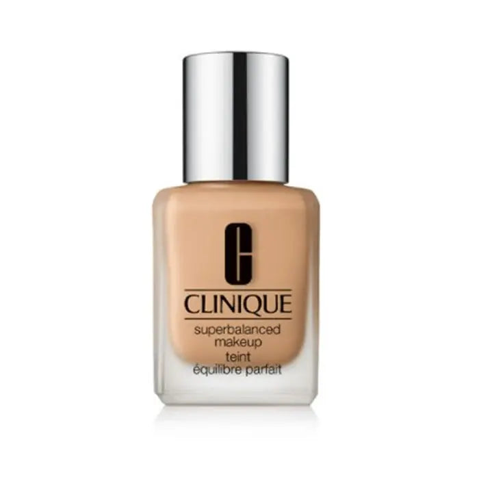 Clinique Superbalanced Makeup in shade 09 Sand, 30ml bottle, with sleek packaging and product label visible.